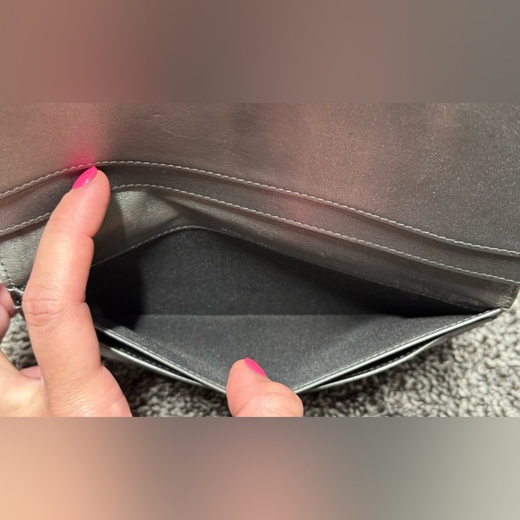 Chanel vintage black Caviar leather large flap wallet with insert/chain - Picture 11 of 17